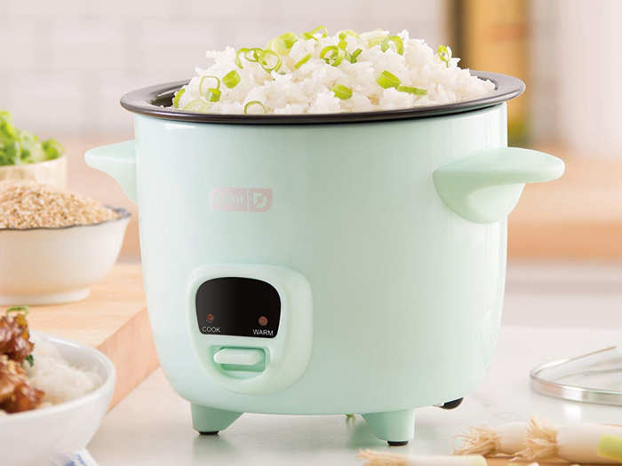 A retro rice cooker