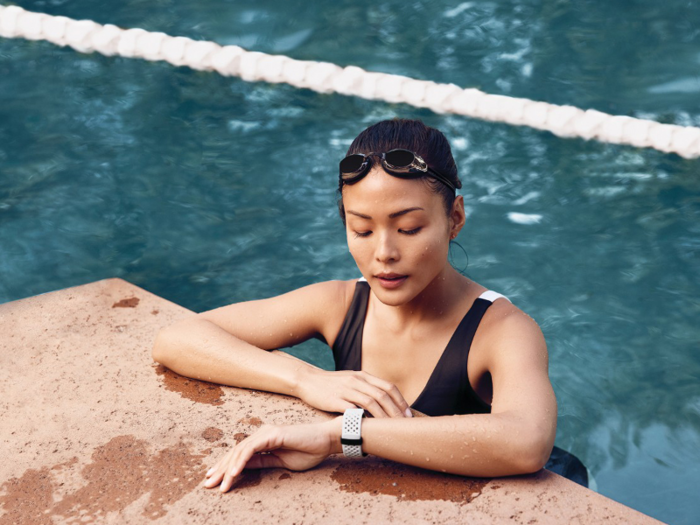 A water-resistant fitness tracker that counts more than steps