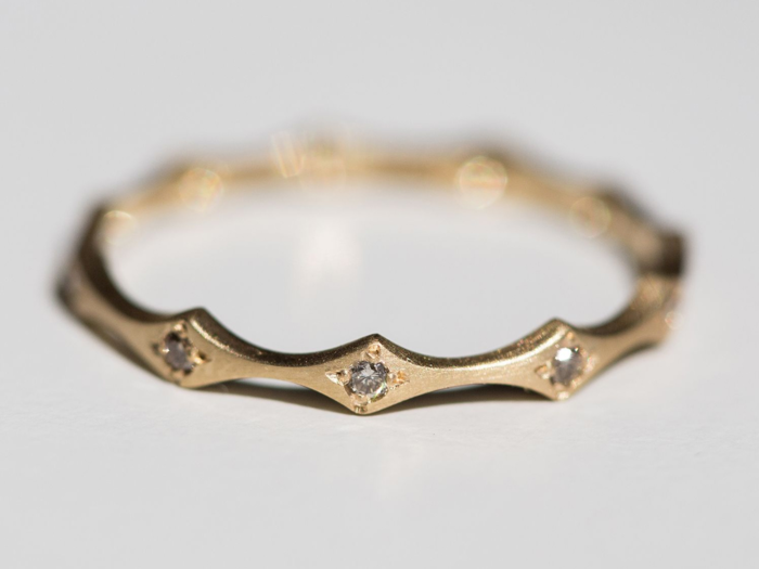 A curved diamond band