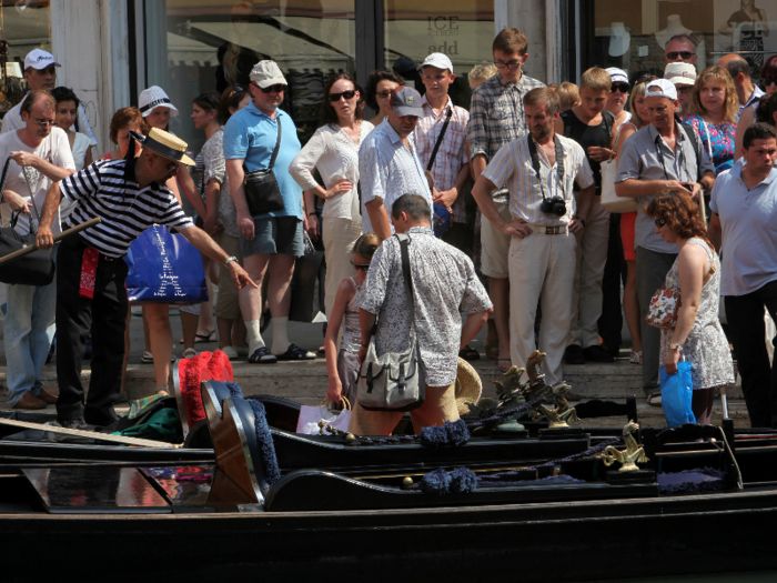 But even after you wait in line for a gondola behind all the other tourists who have the same idea, you could end up paying $140 for a 40-minute ride ...