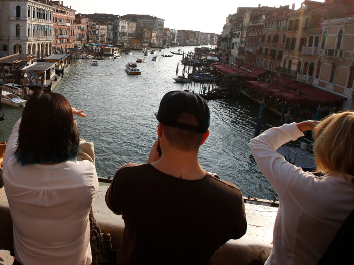 The number of tourists never became quite high enough that weekend to necessitate restricting passage through the turnstiles — but some people speculated that was because the mere presence of the gates deterred some tourists.