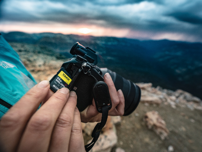 The best cameras and mounts to switch from a DSLR to a mirrorless camera