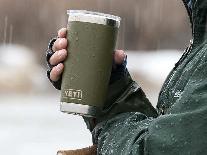 A durable, temperature-maintaining tumbler cup