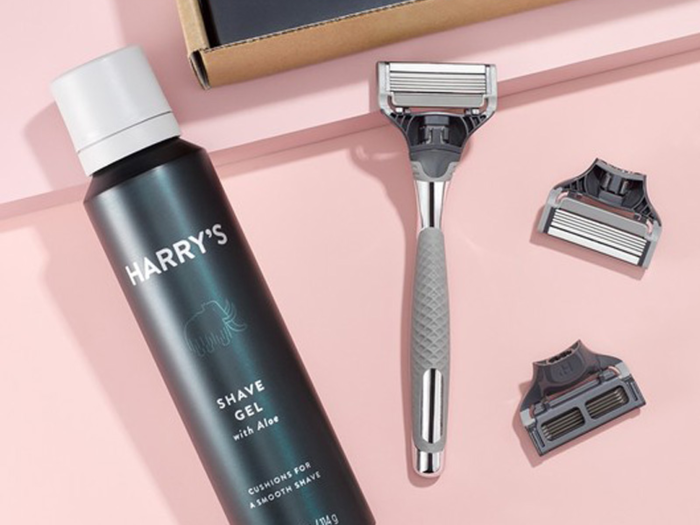 A luxurious shave kit