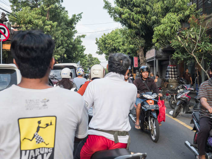 Try riding into town at the wrong time, however, and the roads are choked with traffic. It can be pretty gross to suck down the gas fumes of dozens of motorbikes, but it