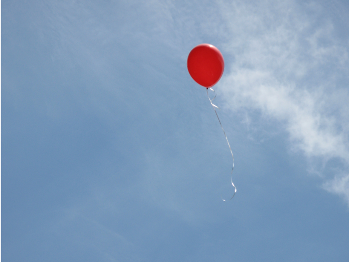 Simple party balloons have been reported as UFOs more than once.