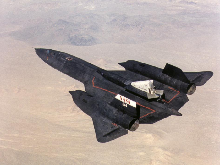 The SR-71 Blackbird looks otherworldly.