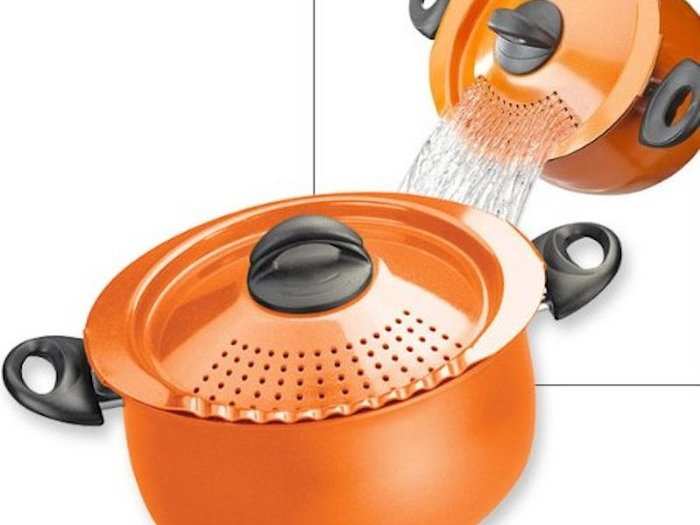 7. Strainer lid pasta pots