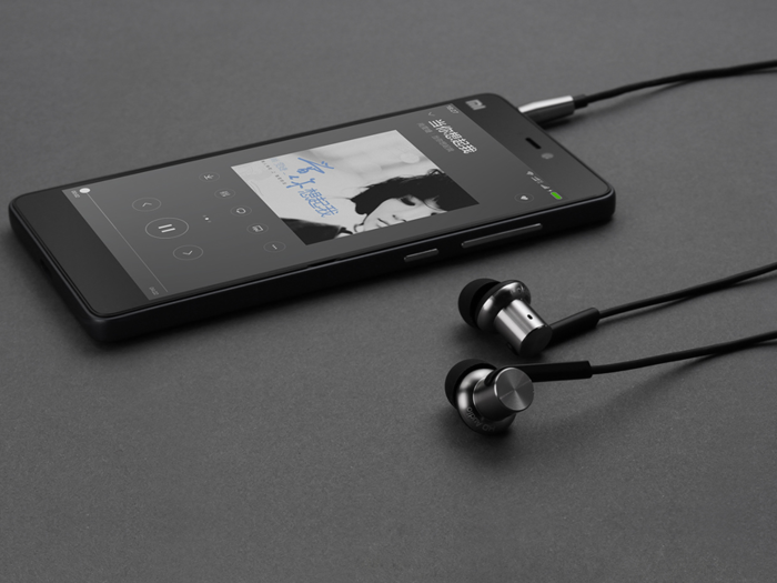 Inexpensive earphones that work better than more expensive alternatives