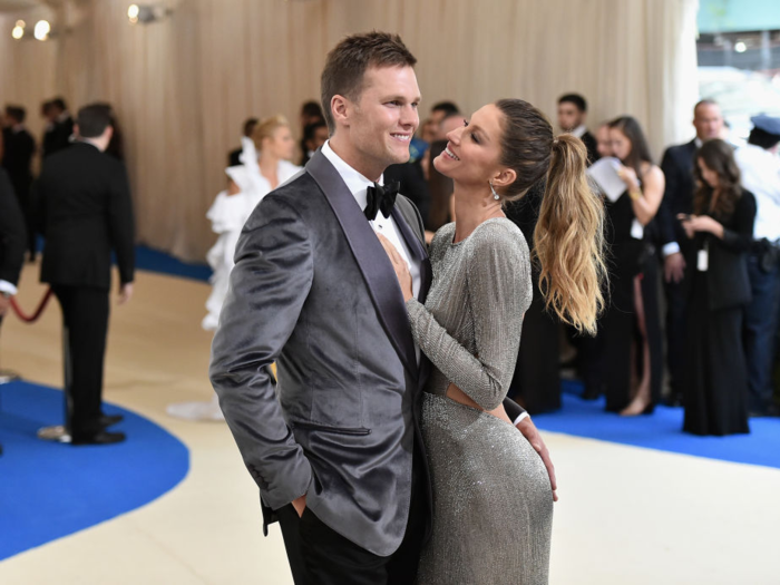 Now take a peek into the lavish lifestyle of Tom Brady and Gisele Bundchen.