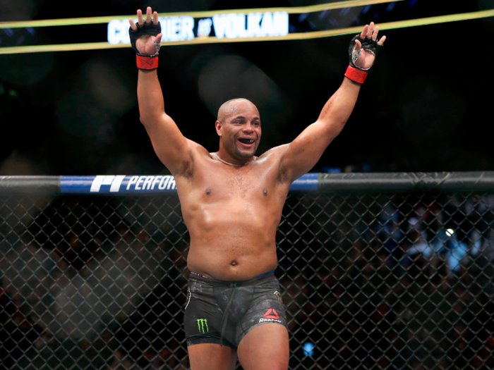 16. Daniel Cormier