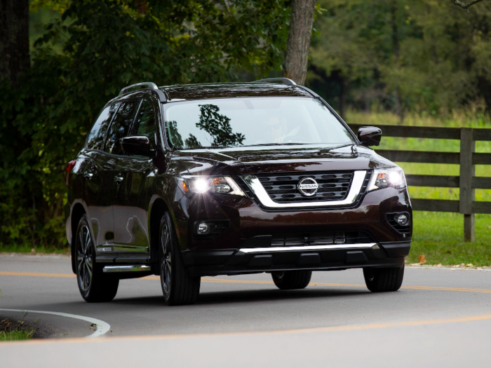 Nissan Pathfinder — Top Safety Pick