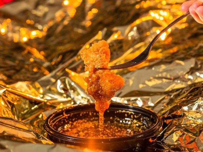 Popeyes is serving chicken wings covered with 24-karat gold flakes, and they are shockingly good.