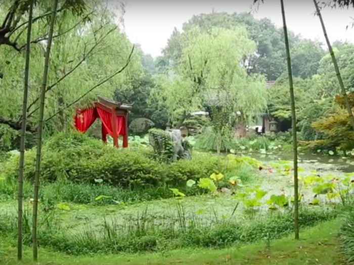 13. Longjing Manor, China