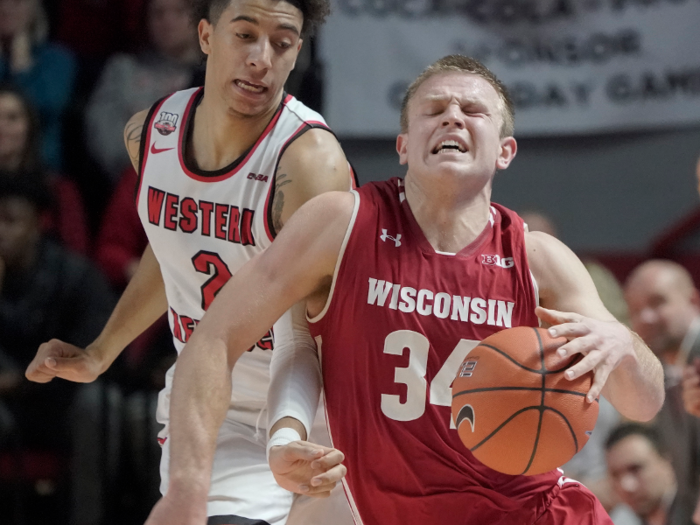 ▼ No. 22 Wisconsin Badgers — Down 7 spots in the AP Top 25 Poll