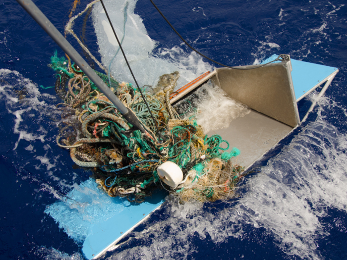 2012: Slat appears in a TEDx talk explaining his plan to remove trash from the Great Pacific Garbage Patch.