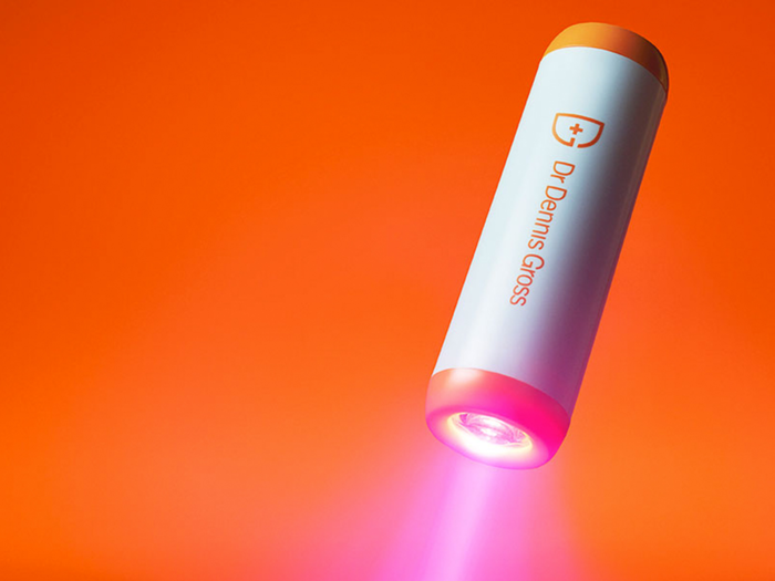 A device that uses LED light to clear breakouts and prevent future ones