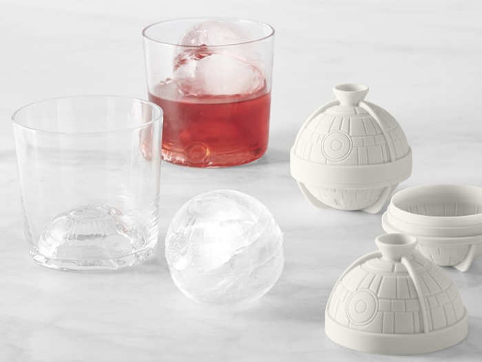 Star Wars Deathstar Ice Molds & Glasses Set