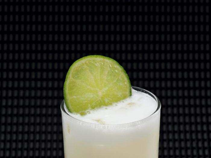 38. Ramos Gin Fizz