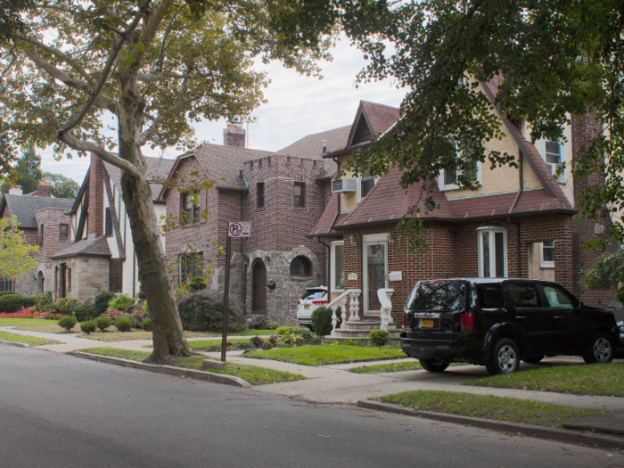 As I kept walking, I was again struck by how quiet the street was, with the only sounds being wind chimes or the occasional car driving by. I didn