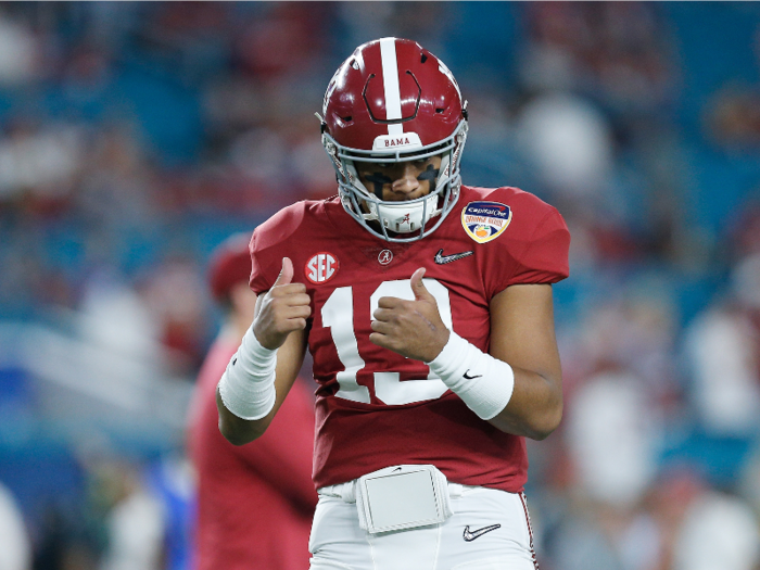 Tua Taglovailoa will not throw an interception (-140)