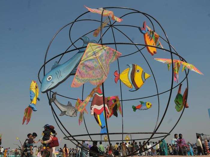 Approximately, 151 international kite-fliers along with 105 kite fliers from 13 other Indian states are participating in the kite festival