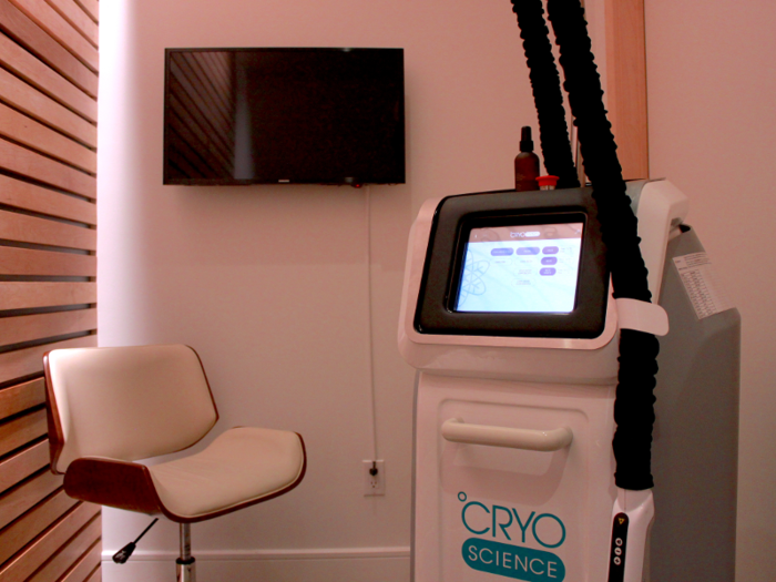 After a few minutes of unwinding from the IV drip, during which I sat in the massage chair and felt amazing, I was up for my cryofacial. One of the spa technicians wheeled in the machine.