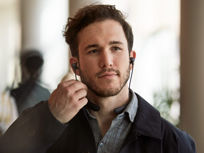 The best noise cancelling neckband headphones