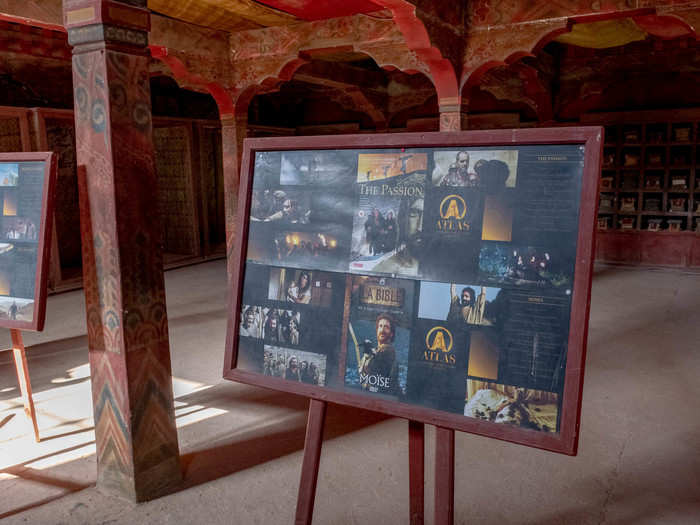 The Tibetan House serves as a mini-museum to show off all the movies that have filmed in Atlas. The studio has been used repeatedly by productions from the US and elsewhere to depict the life of Jesus, Moses, and other biblical figures.