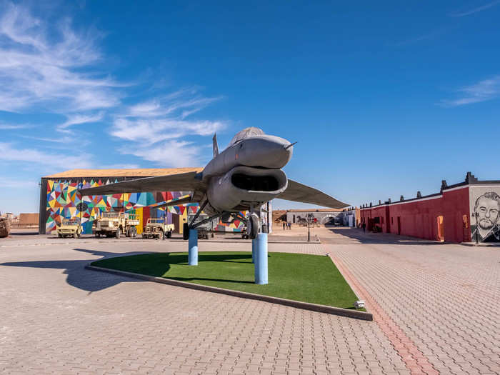 This is a General Dynamics F-16 Fighting Falcon mockup used in the 1985 movie "The Jewel of the Nile." The Michael Douglas action-adventure film jumpstarted the trend of using Atlas as a filming location.