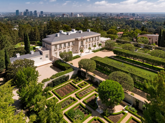 That honor goes to the Chartwell Estate, another mansion in Bel Air that