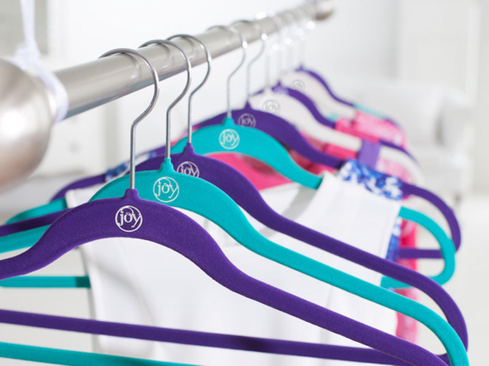 The best slim velvet hangers for grip