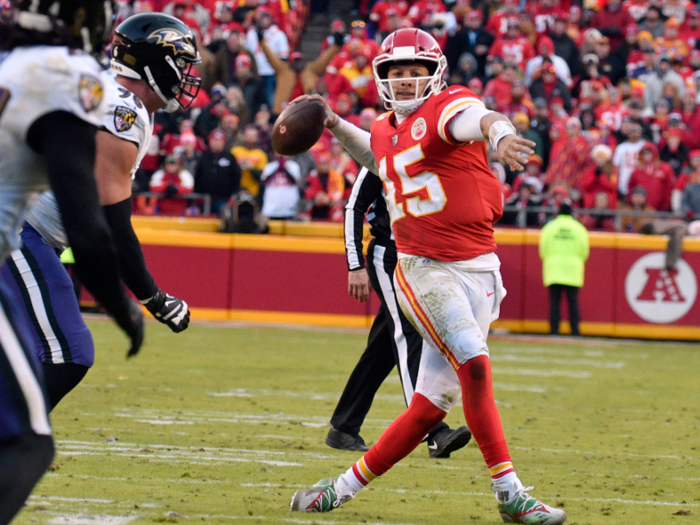 In the process, Mahomes produced some jaw-dropping highlights.