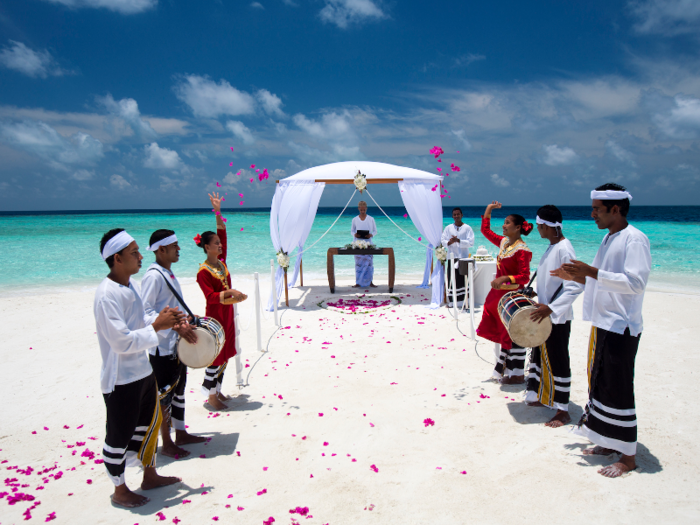 Baros also offers private vow renewal ceremonies by the sea, complete with a traditional Maldivian Bodu Beru dance procession, a traditional sarong for the bride and Baros polo shirt for the groom, a wedding cake, a memorial palm tree planting, and more.