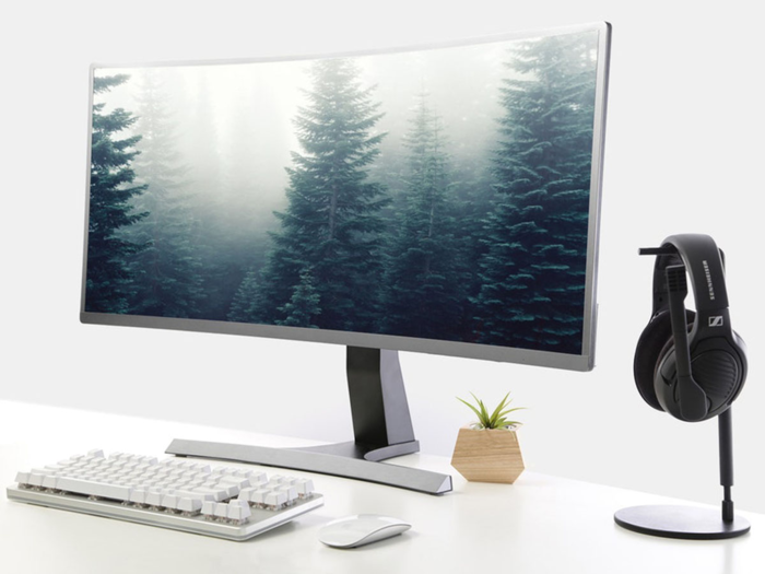 The best ultrawide monitor for gaming under $600