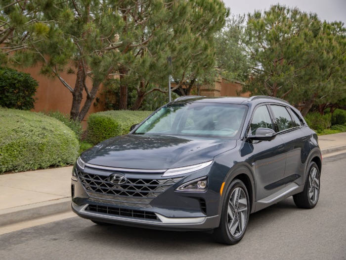 6. Hyundai Nexo: 120-kW fuel cell with electric propulsion system.