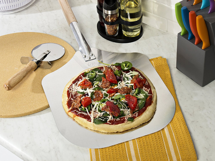 The best affordable pizza peel