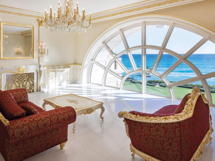The master suite has a private parlor, which offers even more extraordinary views of the ocean.