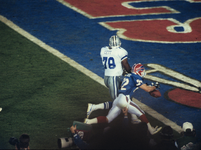 1993: Super Bowl XXVII — Leon Lett