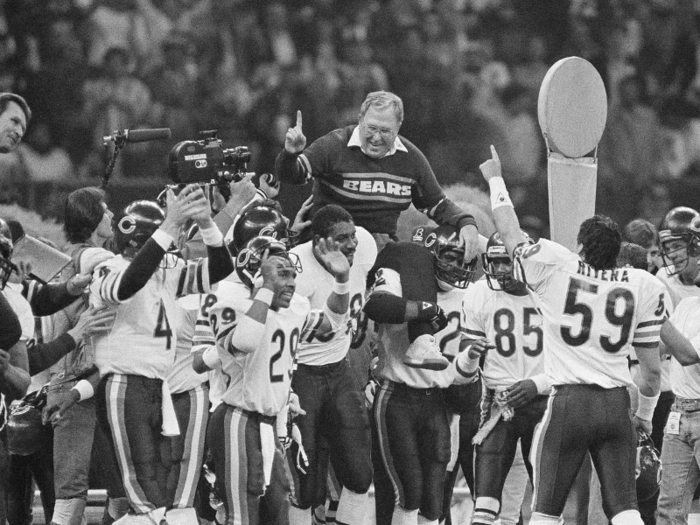 1986: Super Bowl XX — The Bears defense stomps out Cinderella