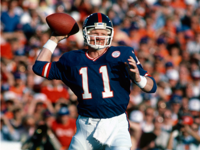 1987: Phil Simms, QB, New York Giants