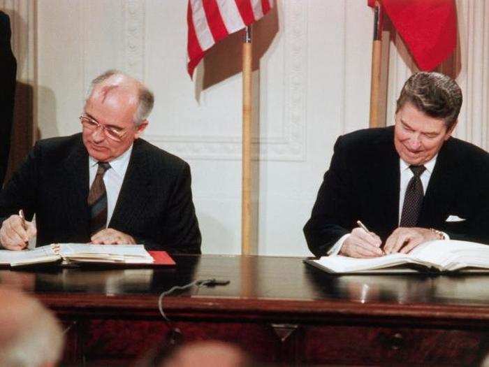 The two leaders finally put pen to paper on December 8, 1987 in the White House.