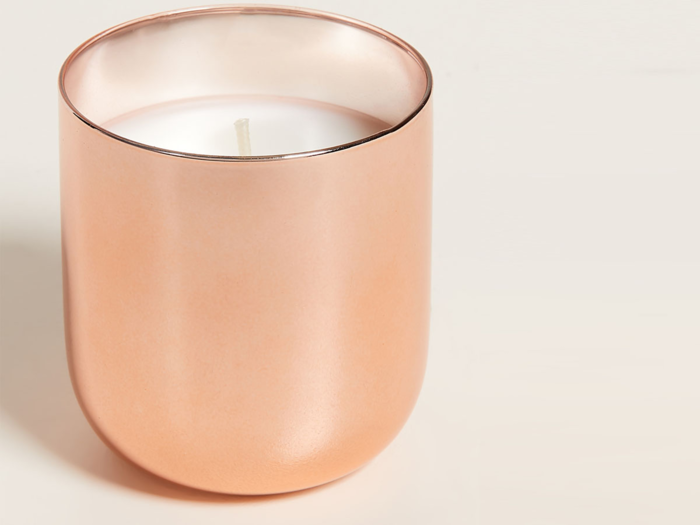 A Champagne-scented candle that