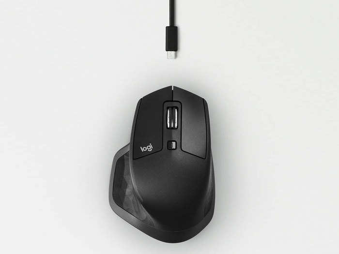 A wireless ergonomic mouse