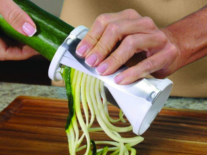 A miniature spiralizer