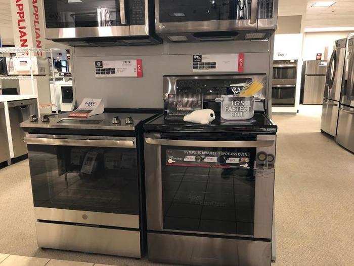 Another oven inexplicably displayed a stuffed animal. This could be a sign that employees may not have walked past this area in a while.