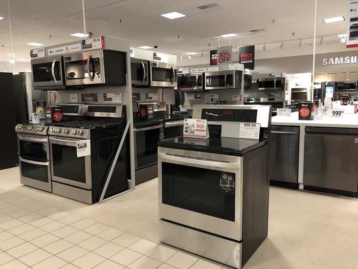 The layout of the appliances in the two other stores was confusing. Some items were grouped together, while others, like this oven, seemed to serve the sole purpose of filling empty space.