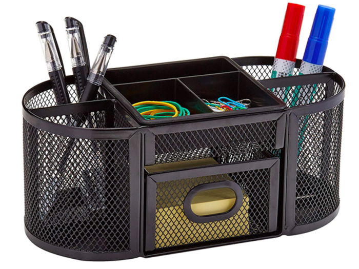 A mesh pen organizer