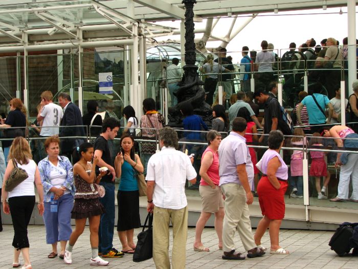 But if you were expecting to just walk aboard, you may be surprised to find lines of an hour or more during peak times. That being said, you can shorten your wait time by pre-purchasing tickets, or by paying extra for a fast pass.