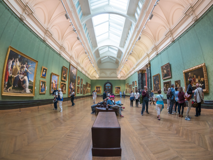 The city also has noteworthy museums such as the National Gallery …